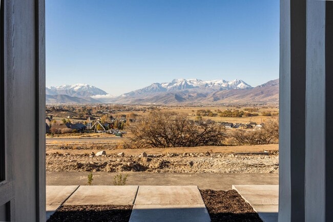 Building Photo - Recently Built Heber City Rental – Bright,...