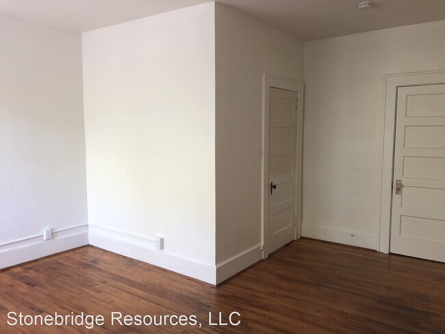 Building Photo - 317 Tate St