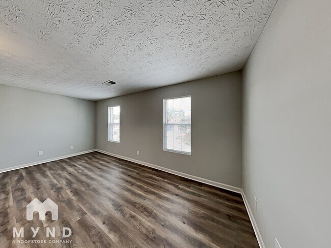 Building Photo - 3856 Cedar Trace Ln