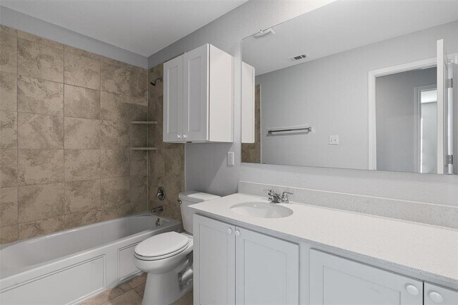 Building Photo - 321 Arnage Dr