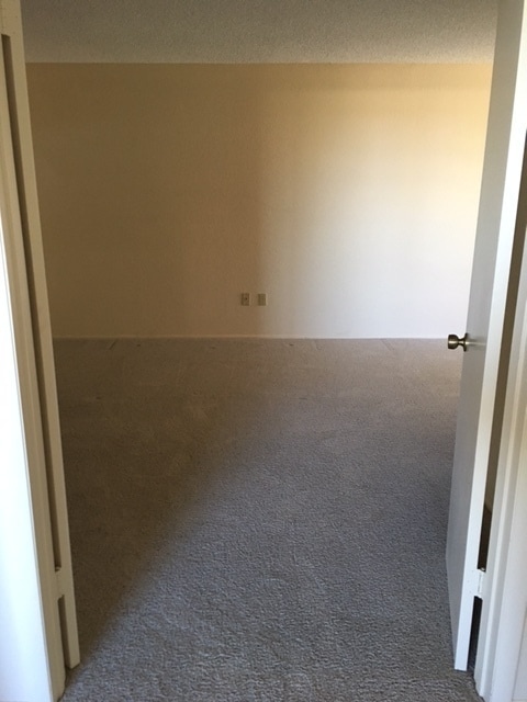 Building Photo - End Unit Two Bedroom Condo in North Prescott