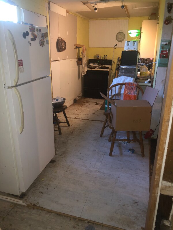 Building Photo - 8438 High St