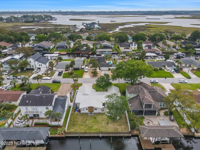 Building Photo - 4434 Coquina Dr