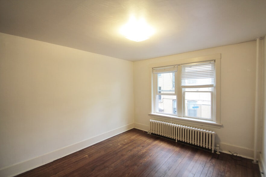 Building Photo - 609 Mifflin Ave