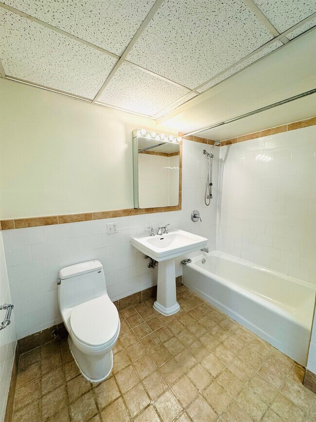 Building Photo - 300 Communipaw Ave