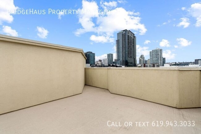 Building Photo - 1225 Island Ave