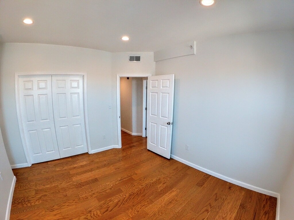 Building Photo - 608 Shawmut Ave