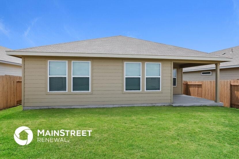 Building Photo - 1014 Round Bale Rd