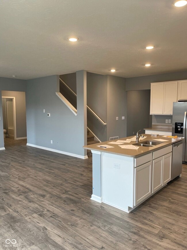 Building Photo - 11273 N Heirloom Dr