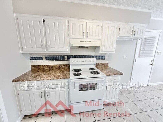 Building Photo - 4457 Walden Glen Cv