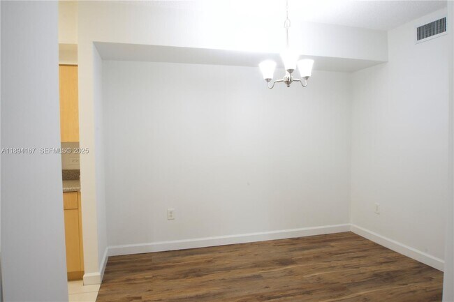 Building Photo - 2440 E Preserve Way