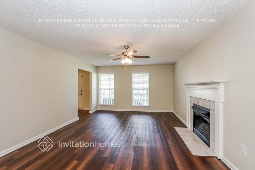 Building Photo - 216 Bradford Glyn Dr