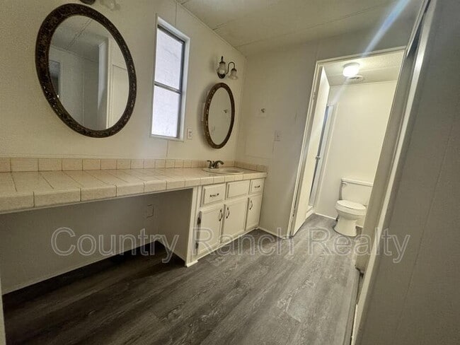 Building Photo - 941 Citrus St