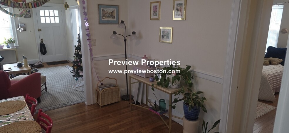 Building Photo - 37 Brooksdale Rd