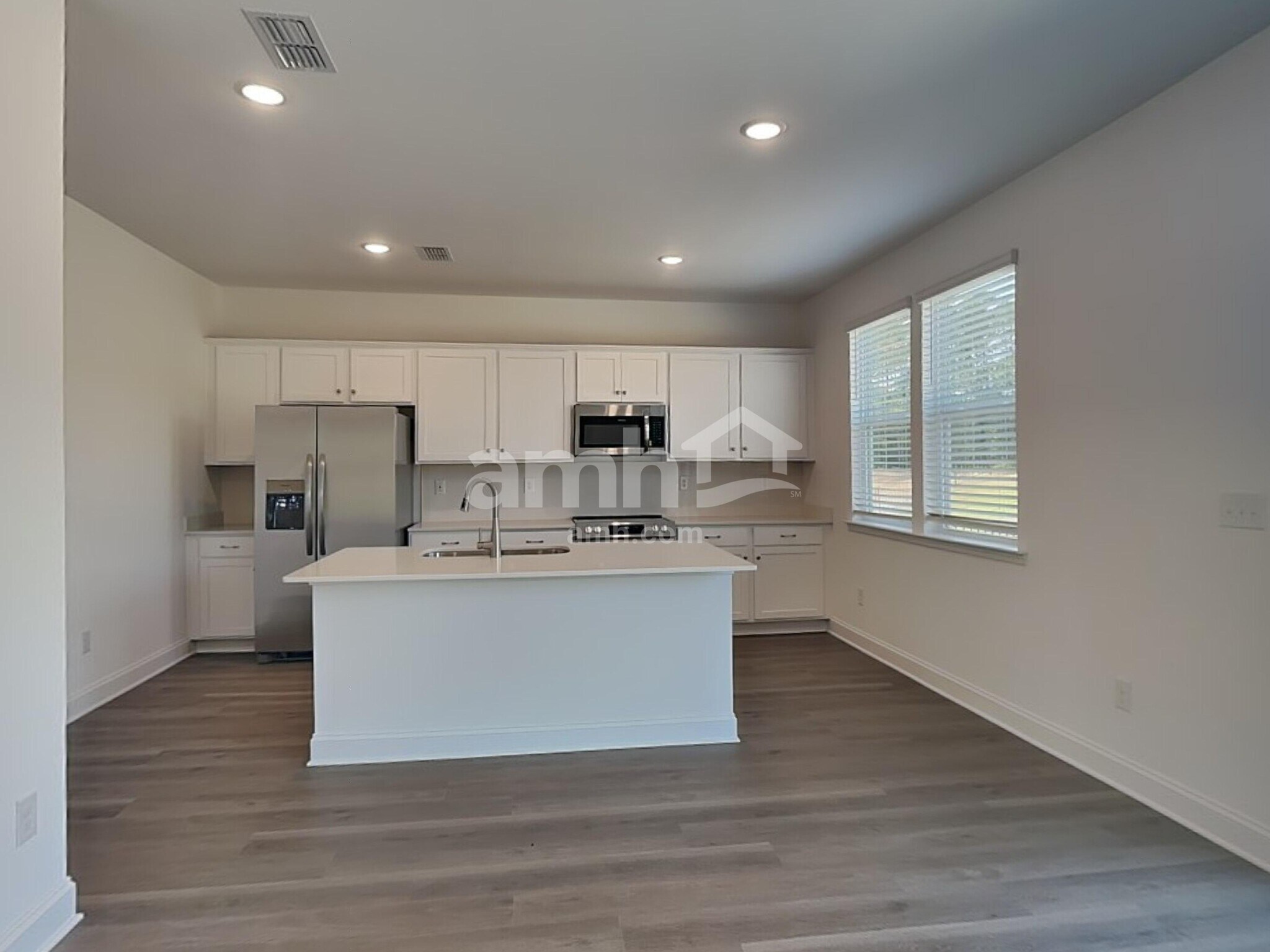 Building Photo - 1140 Livengood Wy