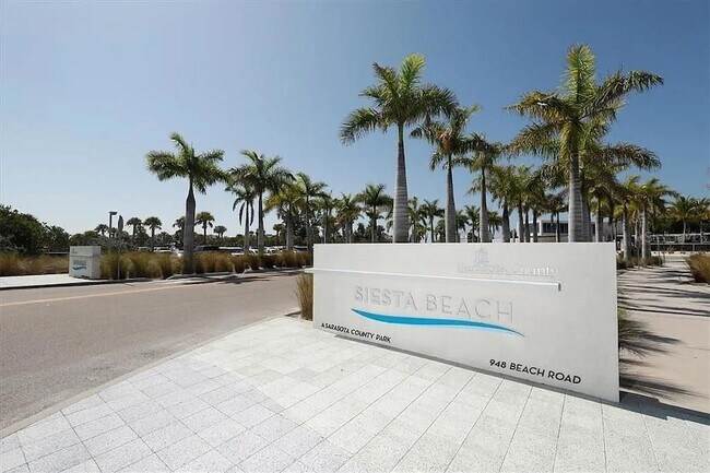Building Photo - 4660 Ocean Blvd