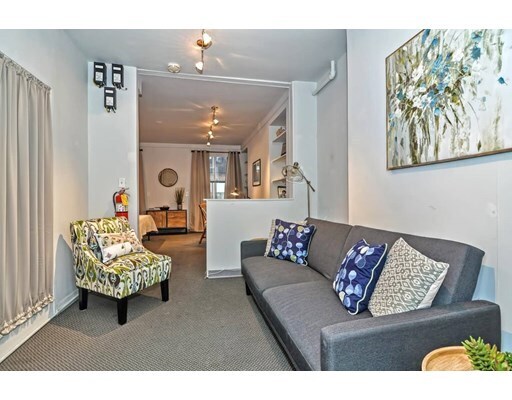 Building Photo - 43 Charles St