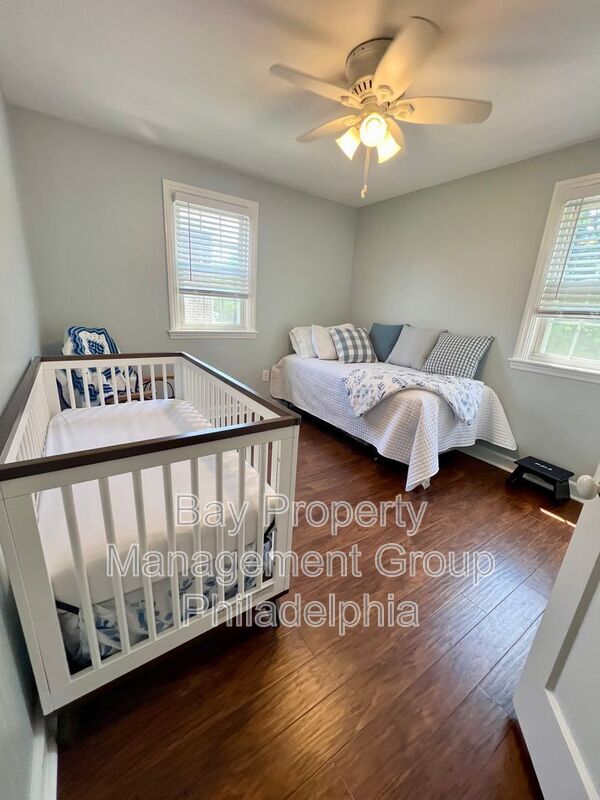 Building Photo - 4818 Woodland Ave