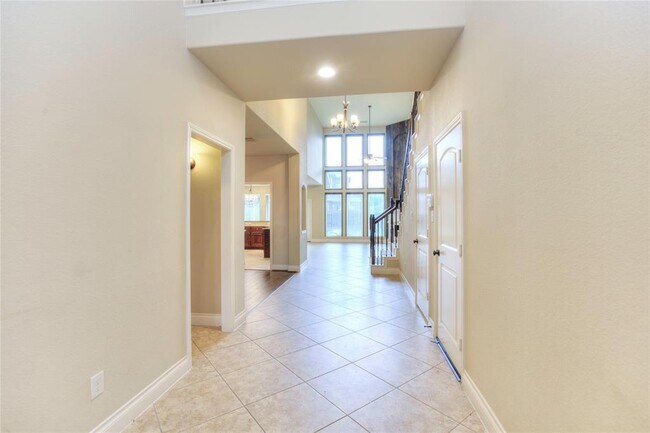 Building Photo - 16810 Bonnyton Dr