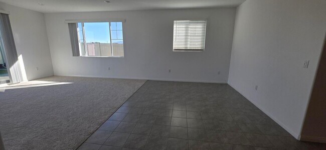 Building Photo - Welcome Home!!  Brand New Build Solar Rental in the Heart of Menifee!