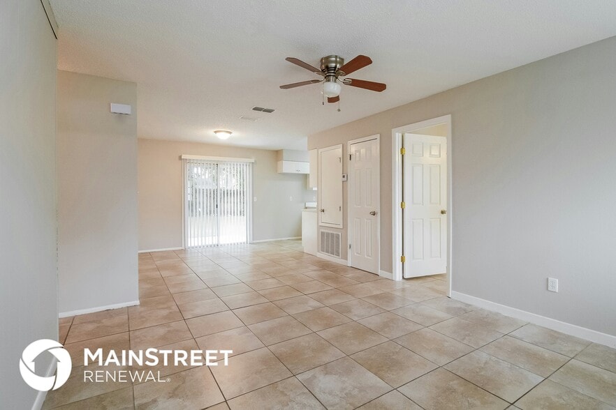 Building Photo - 7613 Avonwood Ct