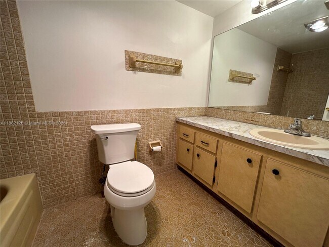 Building Photo - 2061 NW 47th Terrace