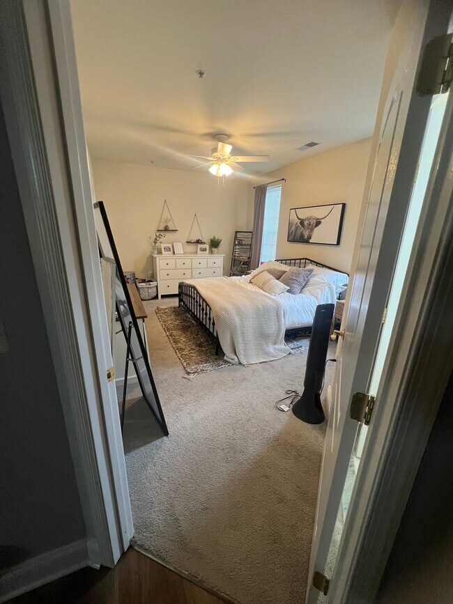 Building Photo - 23620 Overlook Park Dr