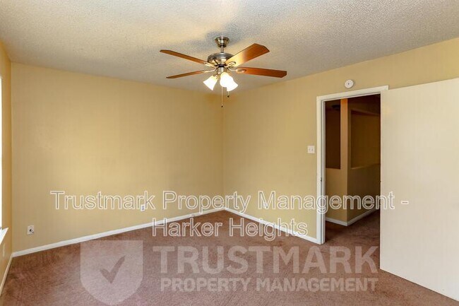 Building Photo - 4506 Lago Cir
