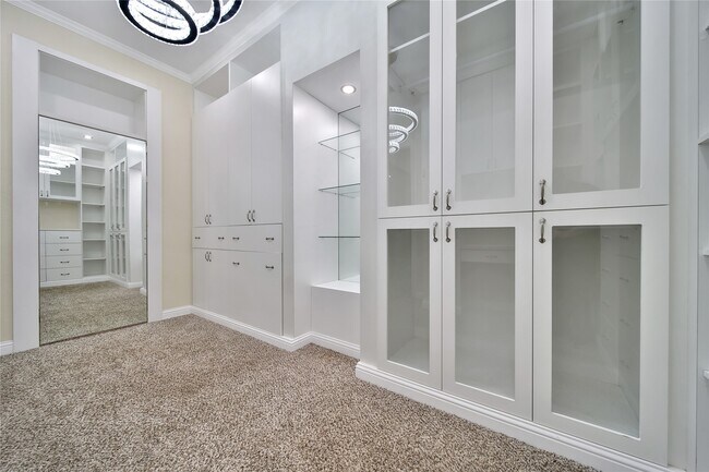 Building Photo - 22714 Alderdale Ln