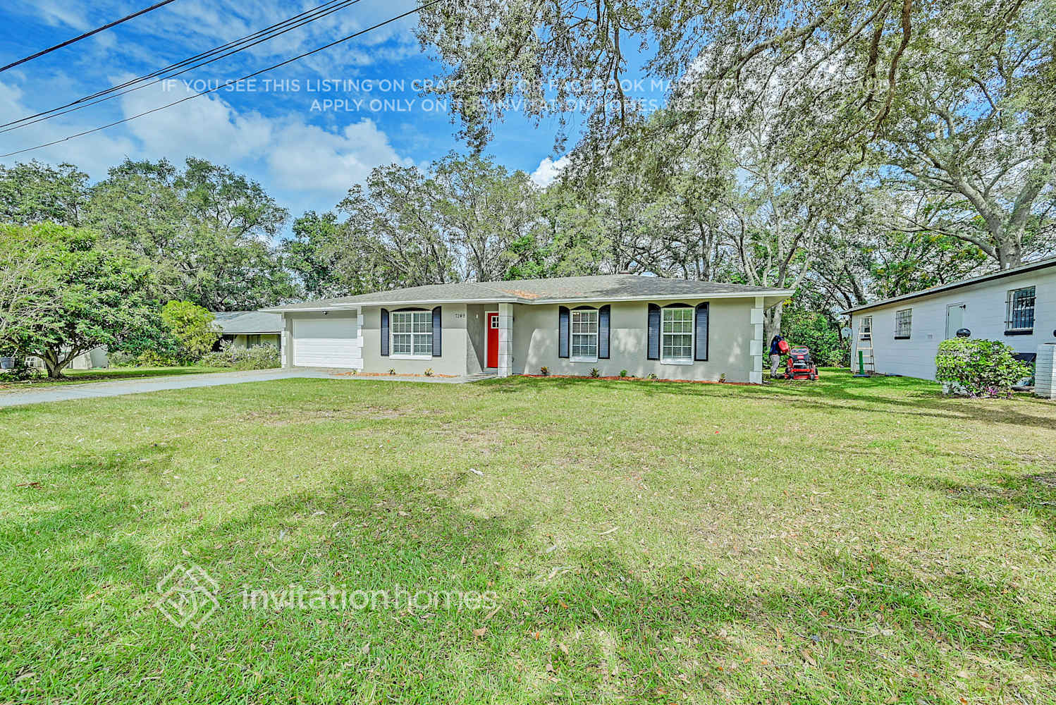 Building Photo - 7249 Laurel Hill Dr