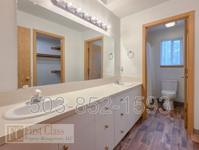 Building Photo - 20693 SW Lavender Ave