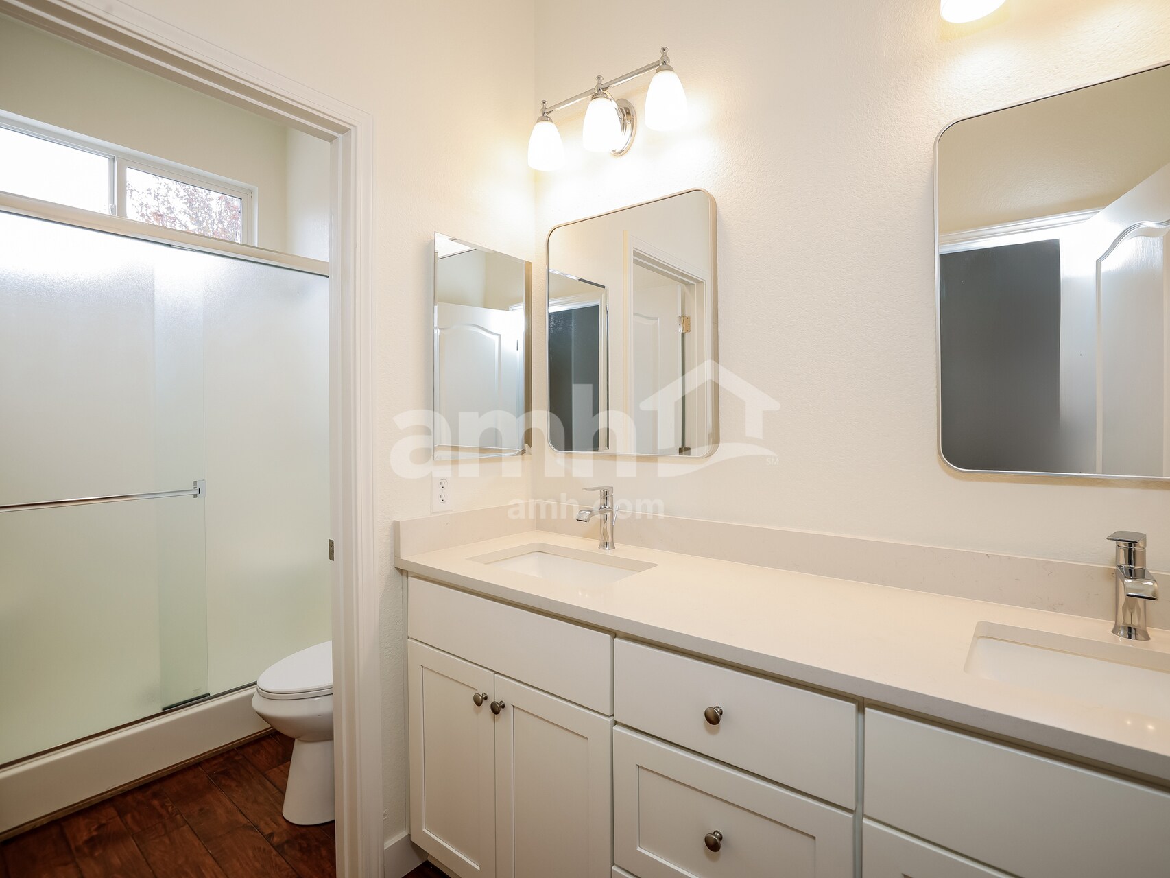 Building Photo - 6750 Diamond Glen Dr