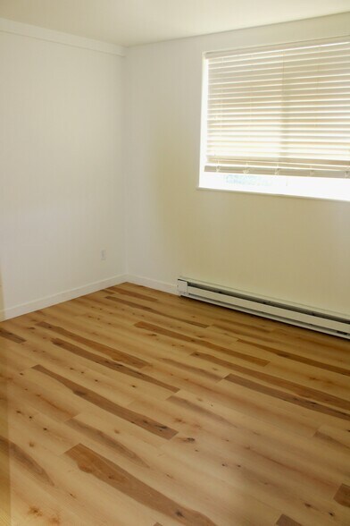 Building Photo - 2710 Mill Pond Rd