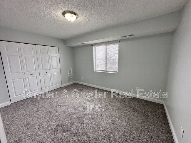 Building Photo - 2605 Terrace Ave