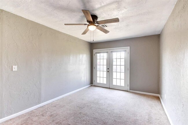Building Photo - 1270 NW 57th St