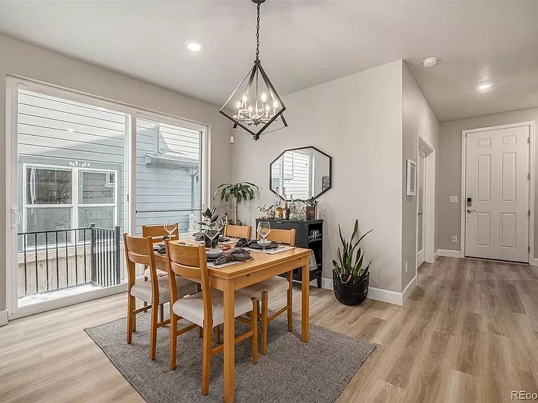 Dining area - 8324 Holman St