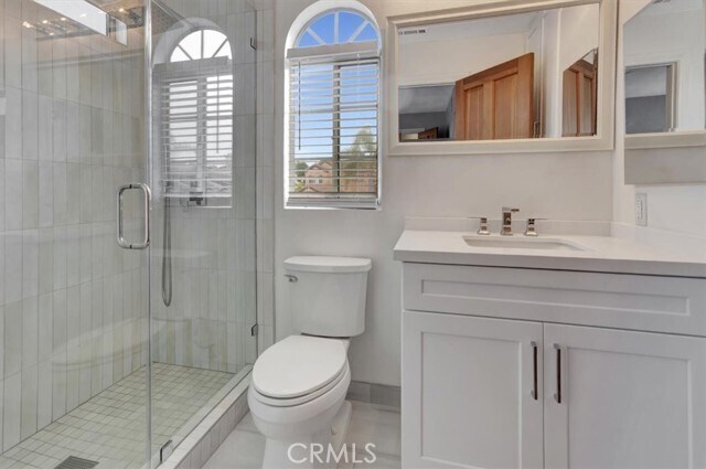 Building Photo - 17 Marquesa