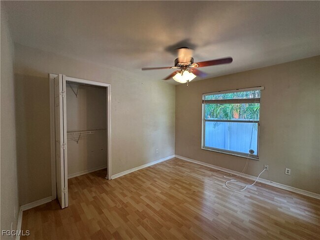 Building Photo - 8347 Caloosa Rd