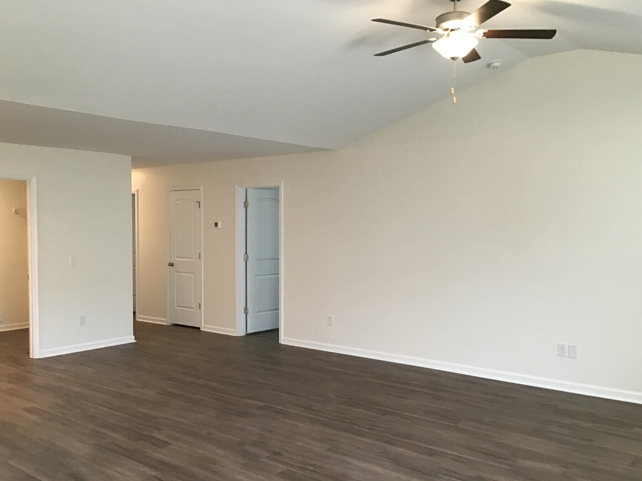 Building Photo - 1220 Dogwood Neck Dr