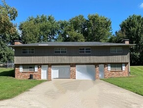 Building Photo - 4327 W Bethany Dr