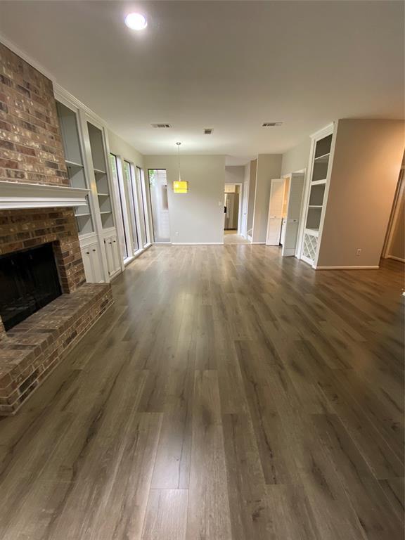 Building Photo - 1539 Bering Dr