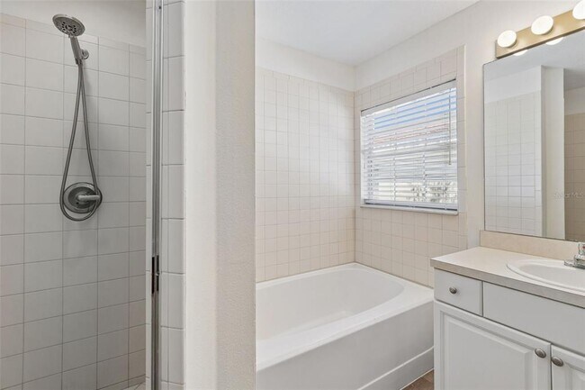 Building Photo - 3125 Santorini Ct