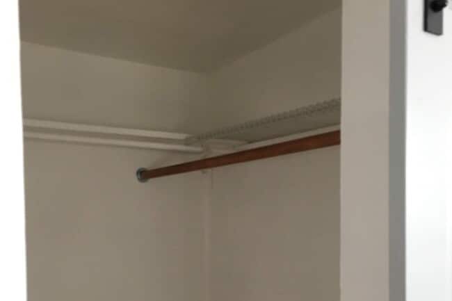 walk-in closet - 4118 Mercury Ave