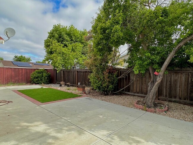 Building Photo - 34134 Auden Ct
