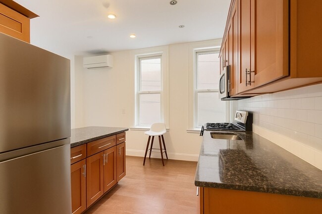 Building Photo - 21-11 46th Ave