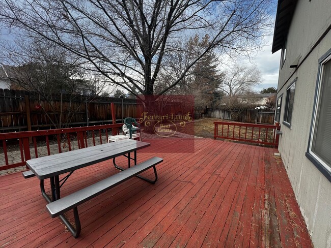 Building Photo - Home in Southwest Reno, 4 bedrooms - KAY D...