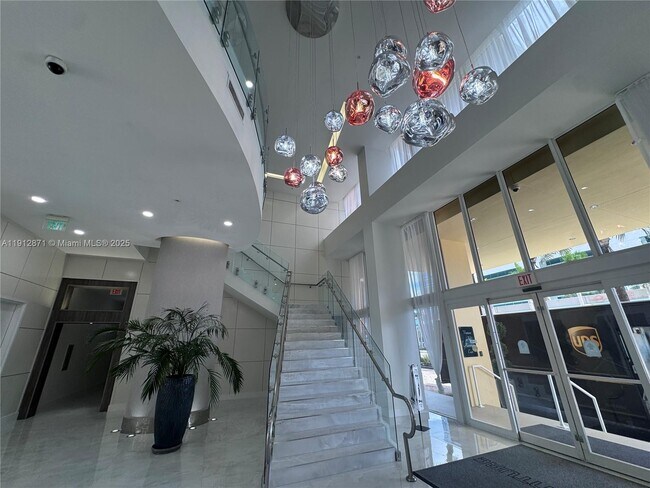 Building Photo - 18800 NE 29th Ave