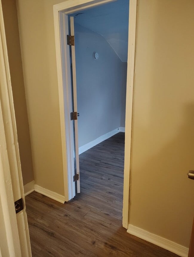 Building Photo - 1-3 McConnel Avenue