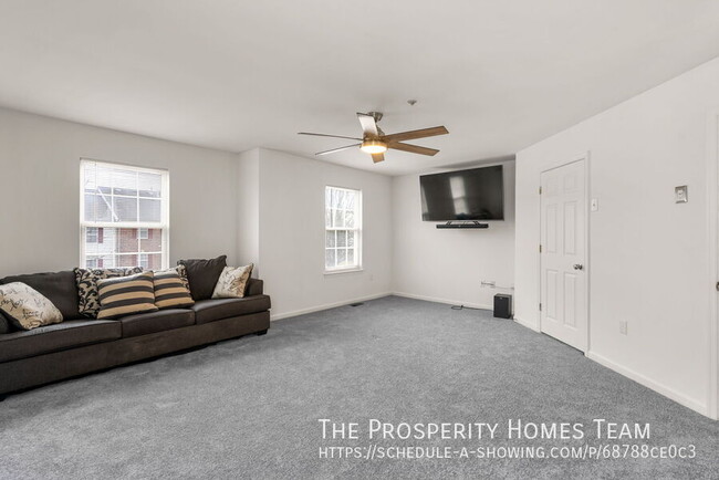 Building Photo - 2012 Cramer Point Ct