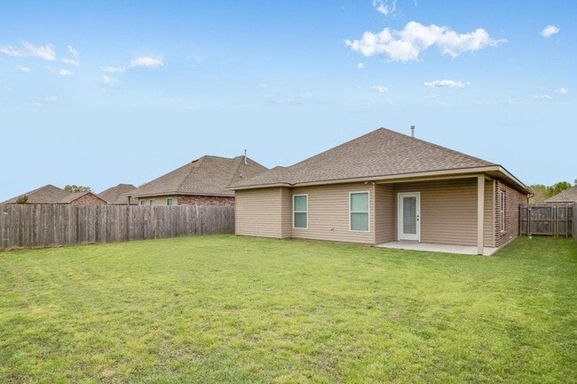 Building Photo - Youngsville Home for Rent